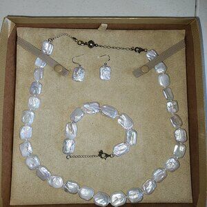 Cultured Freshwater White Pearl Necklace, Earrings and Bracelet Jewelry Set
